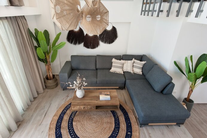 Imagen general del Hotel DEL MARE SUITES. Foto 4