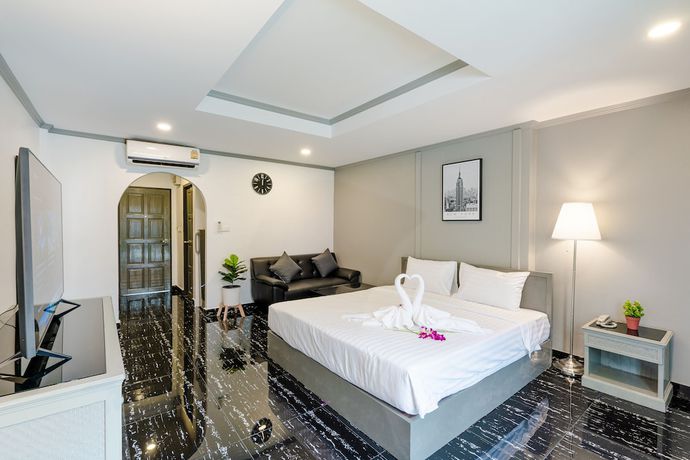 Imagen de la habitación del Hotel DEL MAX resort Pattaya. Foto 15