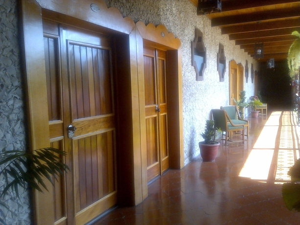 Imagen de los interiores del Hotel DEL PATIO. Foto 12