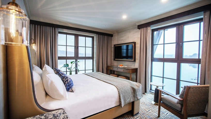 Imagen de la habitación del Hotel DELAMAR MYSTIC. Foto 4