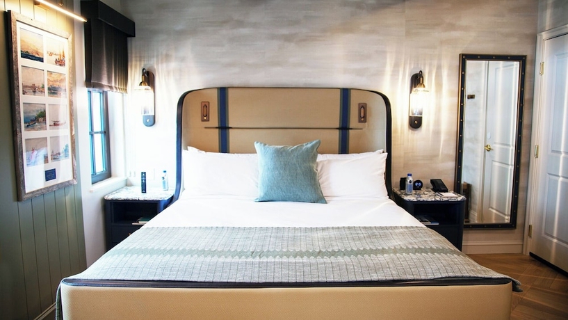 Imagen de la habitación del Hotel DELAMAR MYSTIC. Foto 7