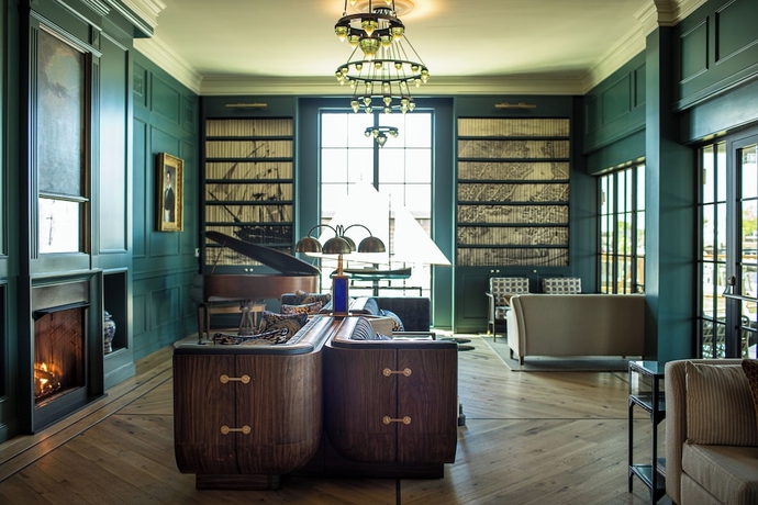 Imagen de los interiores del Hotel DELAMAR MYSTIC. Foto 15