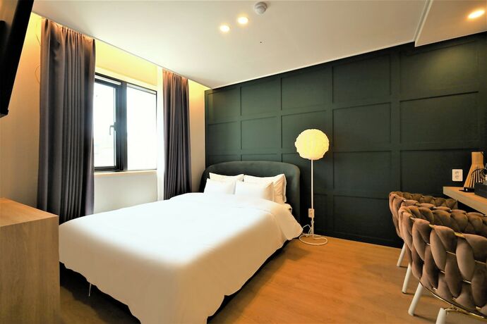 Imagen general del Hotel DELAMOUR. Foto 2