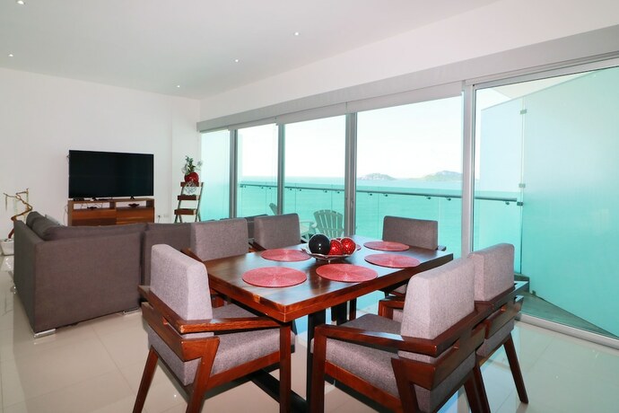 Imagen general del Hotel DEPAS M1125 ByTrvl2hm and Mazatlan Regency. Foto 4