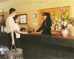 Imagen de los interiores del Hotel DERRYNANE. Foto 4