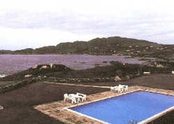 Imagen de la piscina del Hotel DERRYNANE. Foto 5