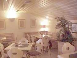 Imagen del bar/restaurante del Hotel DES DIABLERETS. Foto 4