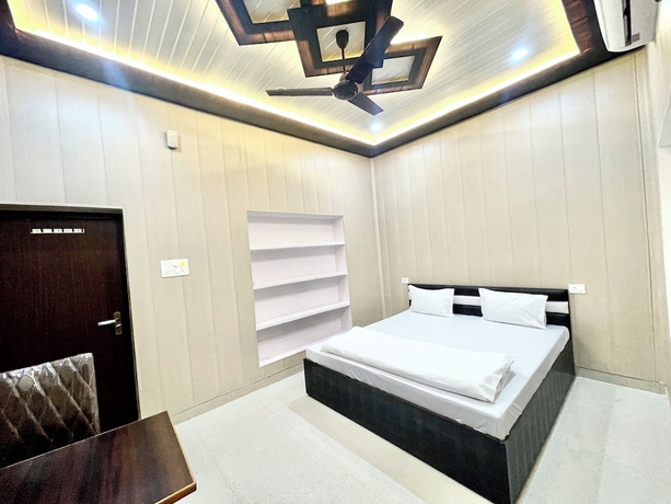 Imagen de la habitación del Hotel DEV VILLA GUEST HOUSE - VARANASI. Foto 3
