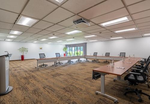 Imagen general del Hotel DEV and Conference Centre. Foto 9