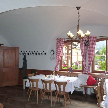 Imagen del bar/restaurante del Hotel DEVA Alpengl&uuml;ck. Foto 6