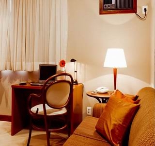Imagen general del Hotel DEVILLE EXPRESS. Foto 3