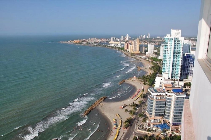 Imagen de los exteriores del Hotel DHI Palmeto. Foto 10