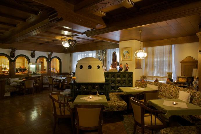 Imagen del bar/restaurante del Hotel DIANA, Canazei. Foto 3