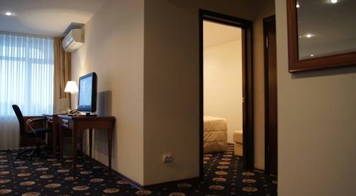 Imagen general del Hotel DIS Hotel. Foto 2