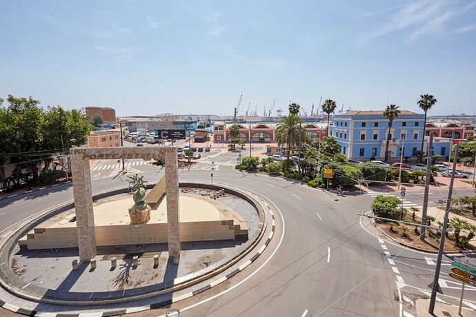 Imagen general del Hotel DL Port. Foto 1