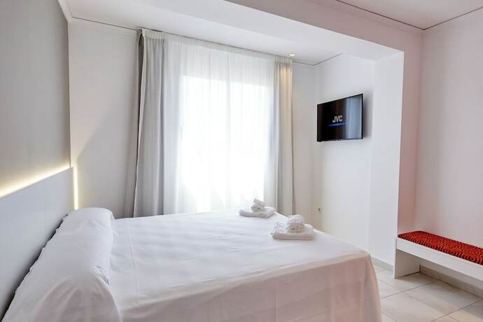 Imagen general del Hotel DL Port. Foto 2