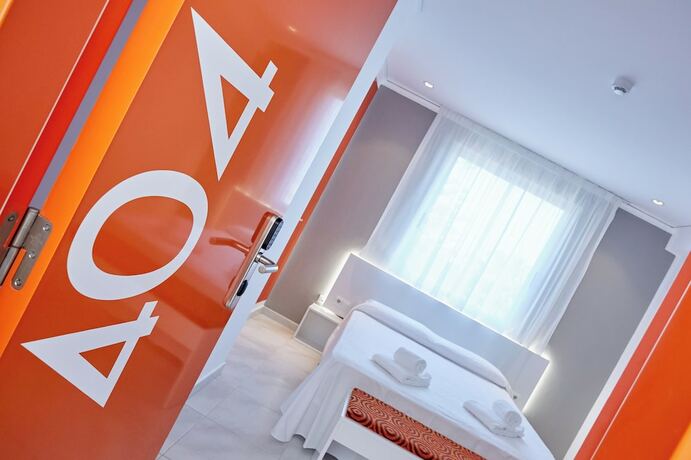 Imagen de la habitación del Hotel DL Port. Foto 17