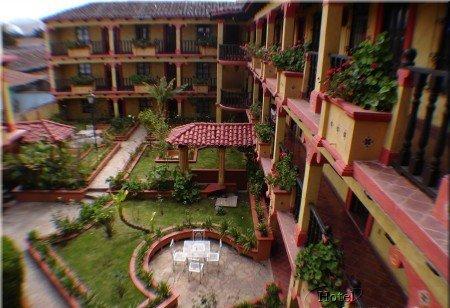 Imagen general del Hotel D'MONICA. Foto 3