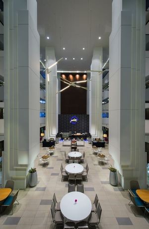 Imagen de los interiores del Hotel D'Majestic Place by Swiss Garden. Foto 13