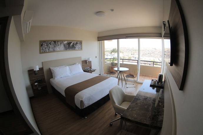 Imagen de la habitación del Hotel DMes Moquegua. Foto 5