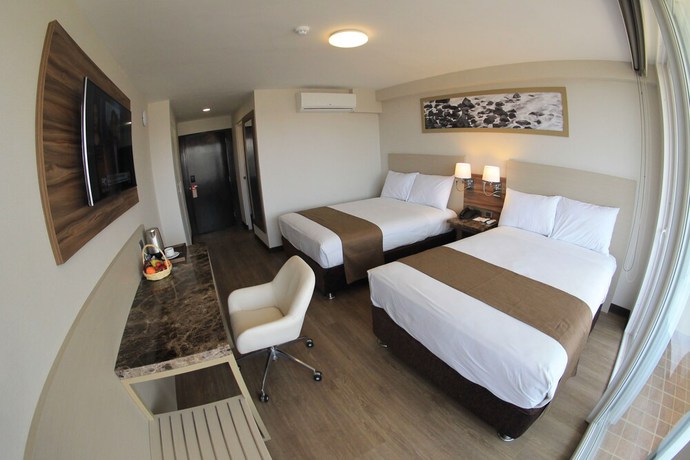 Imagen de la habitación del Hotel DMes Moquegua. Foto 15