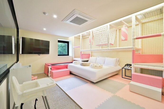 Imagen de la habitación del Hotel DOAN KIDS HOTEL. Foto 13