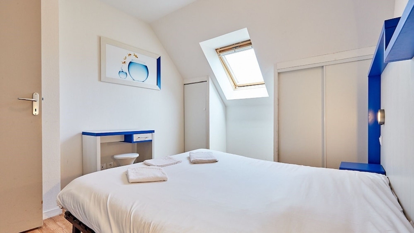 Imagen de la habitación del Hotel DOMAINE DE LA CORNICHE MMV. Foto 2