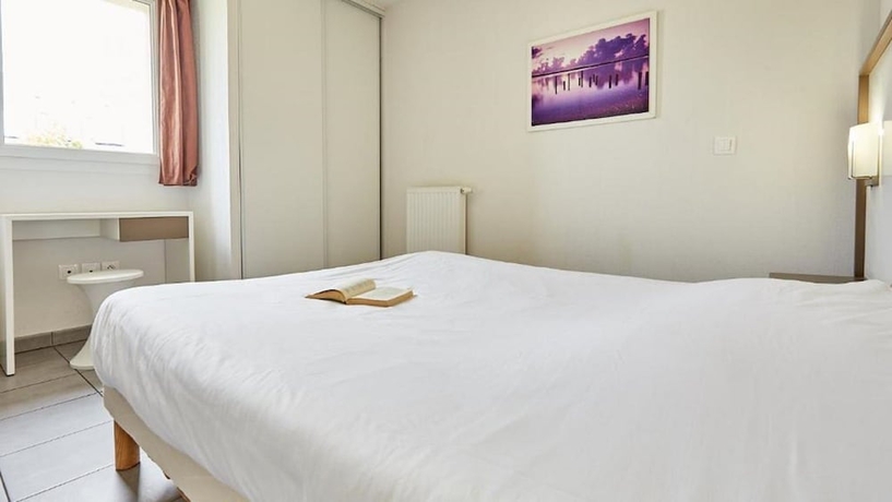 Imagen de la habitación del Hotel DOMAINE DE LA CORNICHE MMV. Foto 11