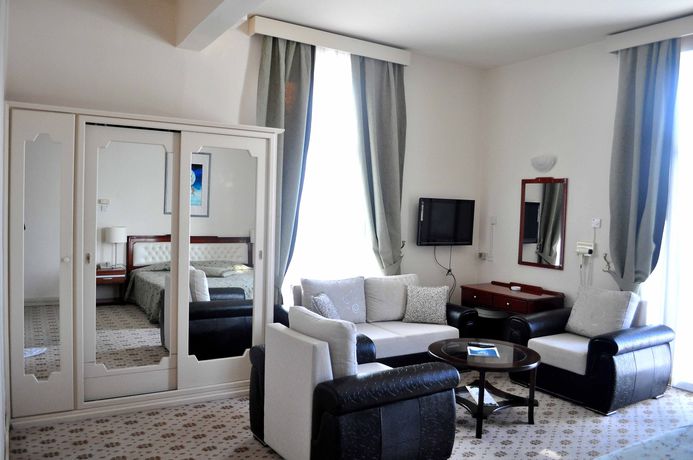 Imagen general del Hotel DOME, Kyrenia. Foto 6