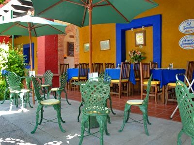 Imagen del bar/restaurante del Hotel DON CENOBIO. Foto 3