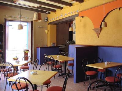 Imagen del bar/restaurante del Hotel DON CENOBIO. Foto 4