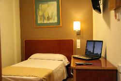 Imagen de la habitación del Hotel DON DIEGO VELAZQUEZ. Foto 6