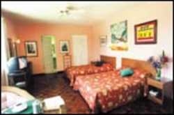 Imagen de la habitación del Hotel DON FADRIQUE, San Jos&eacute;. Foto 2