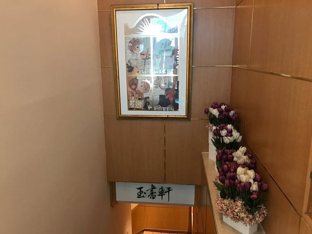 Imagen de los interiores del Hotel DONG WU HOTEL. Foto 16