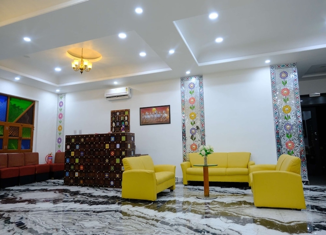 Imagen de los interiores del Hotel DOONGAR FORT Gurukripa Hilltop Resorts. Foto 18