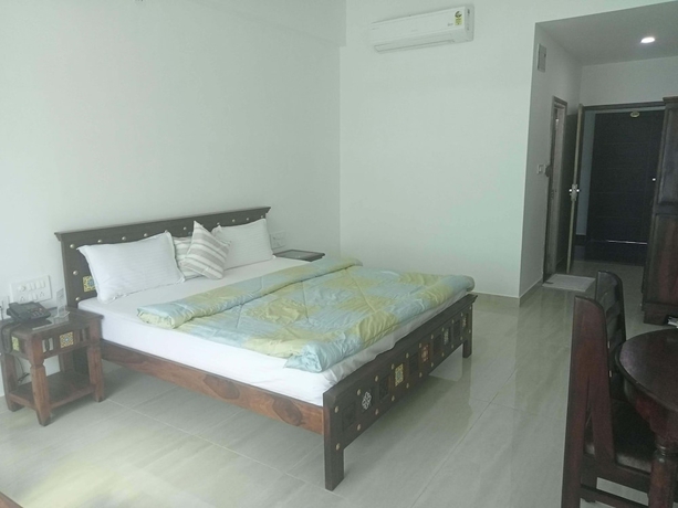 Imagen de la habitación del Hotel DOONGAR FORT Gurukripa Hilltop Resorts. Foto 8