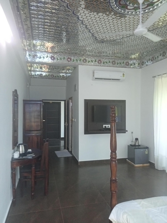 Imagen de la habitación del Hotel DOONGAR FORT Gurukripa Hilltop Resorts. Foto 12
