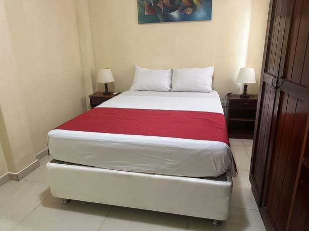 Imagen de la habitación del Hotel DORAL INN HOTEL. Foto 4
