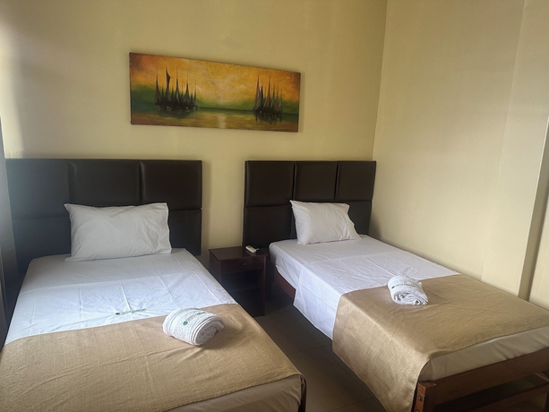 Imagen de la habitación del Hotel DORAL INN HOTEL. Foto 8