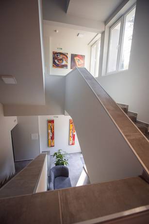 Imagen de los interiores del Hotel DORM BG. Foto 13