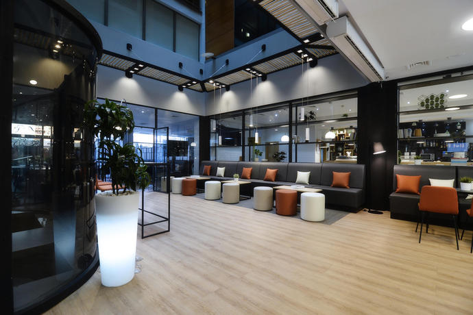 Imagen de los interiores del Hotel DORMA Juan de Austria. Foto 15