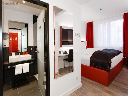 Imagen general del Hotel DORMERO Darmstadt. Foto 3