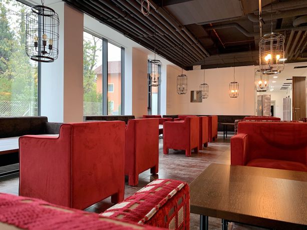 Imagen de los interiores del Hotel DORMERO DeHo Linz. Foto 20