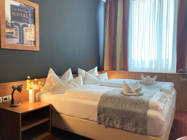 Imagen de la habitación del Hotel DORMERO Express Passau. Foto 5