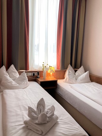 Imagen de la habitación del Hotel DORMERO Express Passau. Foto 6