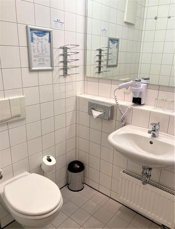Imagen de la habitación del Hotel DORMERO Express Passau. Foto 17
