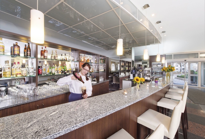 Imagen del bar/restaurante del Hotel DORMERO F&uuml;rth. Foto 5