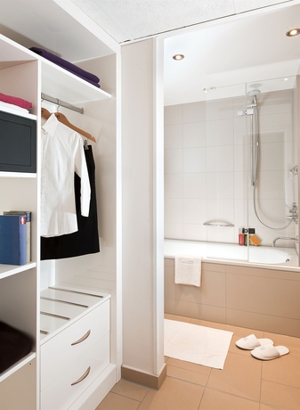 Imagen de la habitación del Hotel DORMERO F&uuml;rth. Foto 15