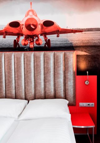 Imagen de la habitación del Hotel DORMERO JeHo Graz Airport. Foto 3