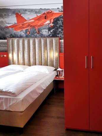 Imagen de la habitación del Hotel DORMERO JeHo Graz Airport. Foto 9